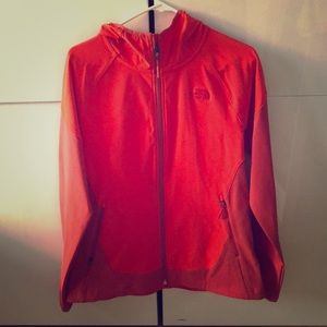 NWOT — The North Face light outdoor jacket